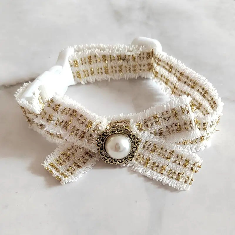 Silent Cat Bow Tie Pet Collar