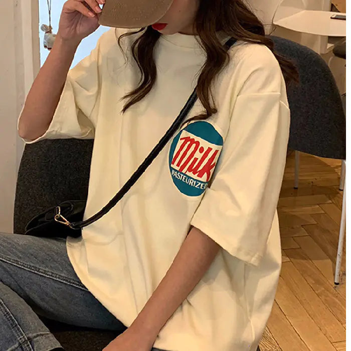 Loose Fit Short Sleeve T-shirt in Trendy Style