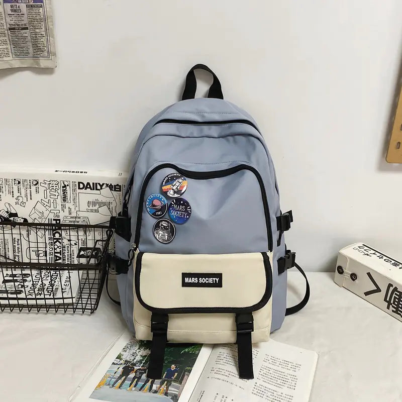 Fashionable Large Capacity School Bag for Students